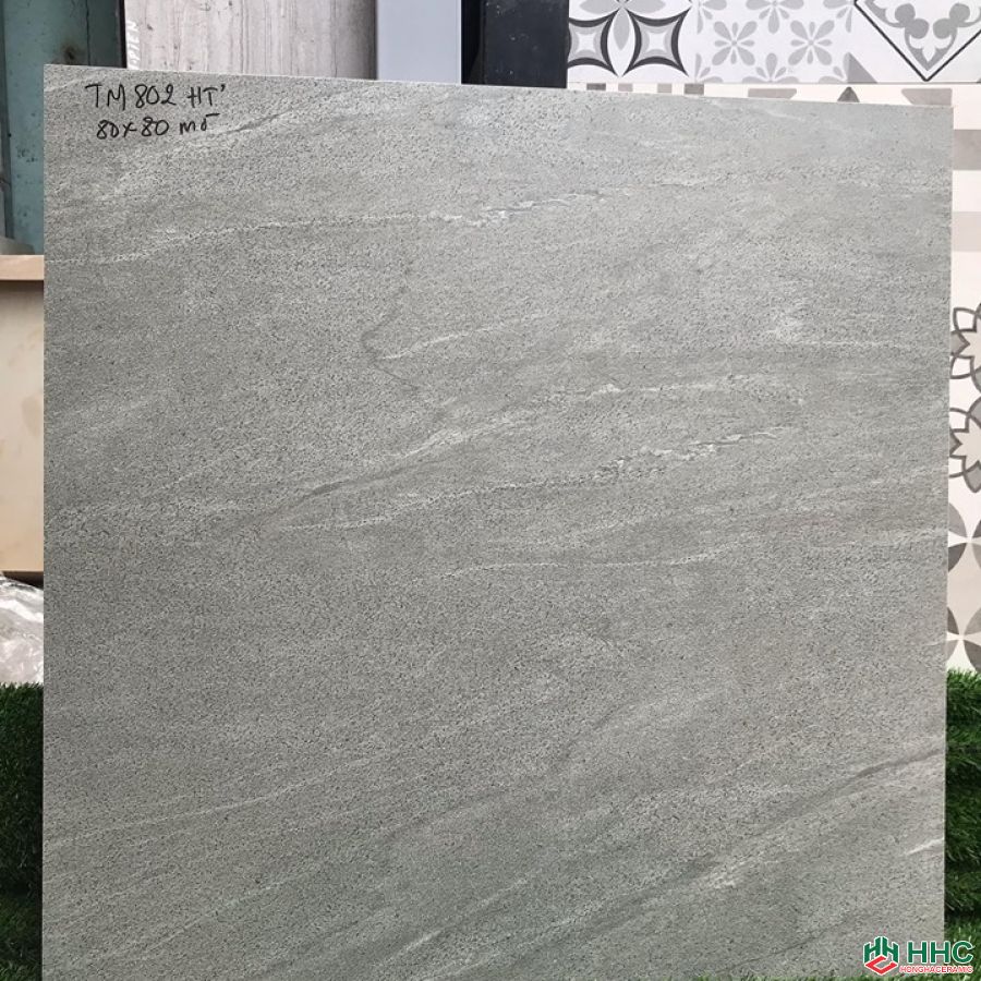 Gạch lát nền phòng khách 80x80 HT TM802 Mờ